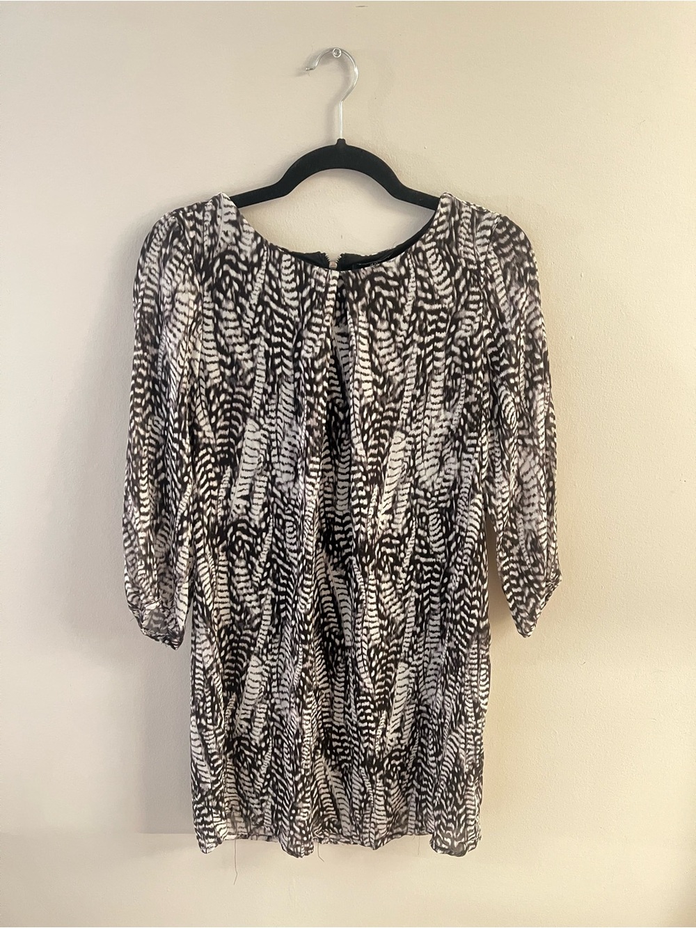 H&M Black and White Printed Long-Sleeve Tunic Dress
